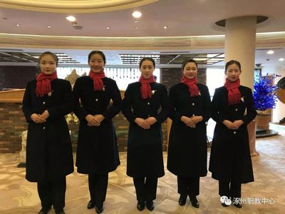 涿州職教中心11名旅游專業(yè)學(xué)生參與全國政協(xié)常務(wù)委員會會議禮儀服務(wù)展風(fēng)采